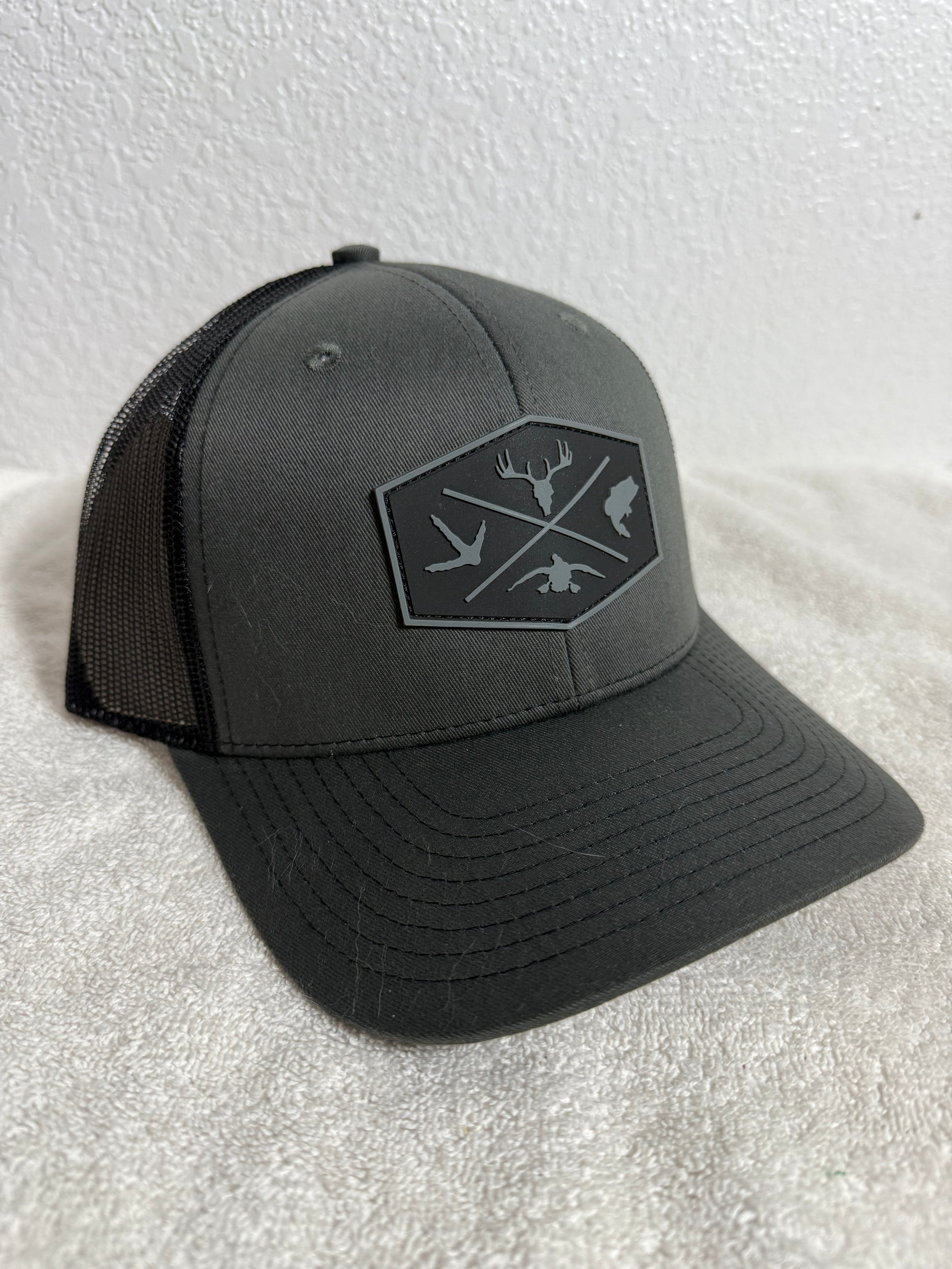 FIERCE 6P- TRUCKER MP CH/BLK4P